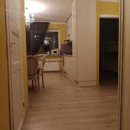 Appartamento Cozy Apartmets 10 Min To Center Narva