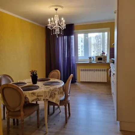 Cozy Apartmets 10 Min To Center Appartamento Narva