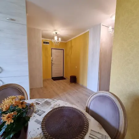 Cozy Apartmets 10 Min To Center Narva