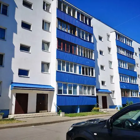 Appartamento Cozy Apartmets 10 Min To Center Narva