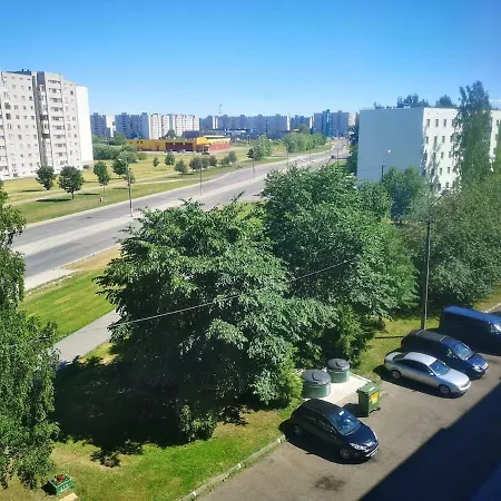 Appartamento Cozy Apartmets 10 Min To Center Narva